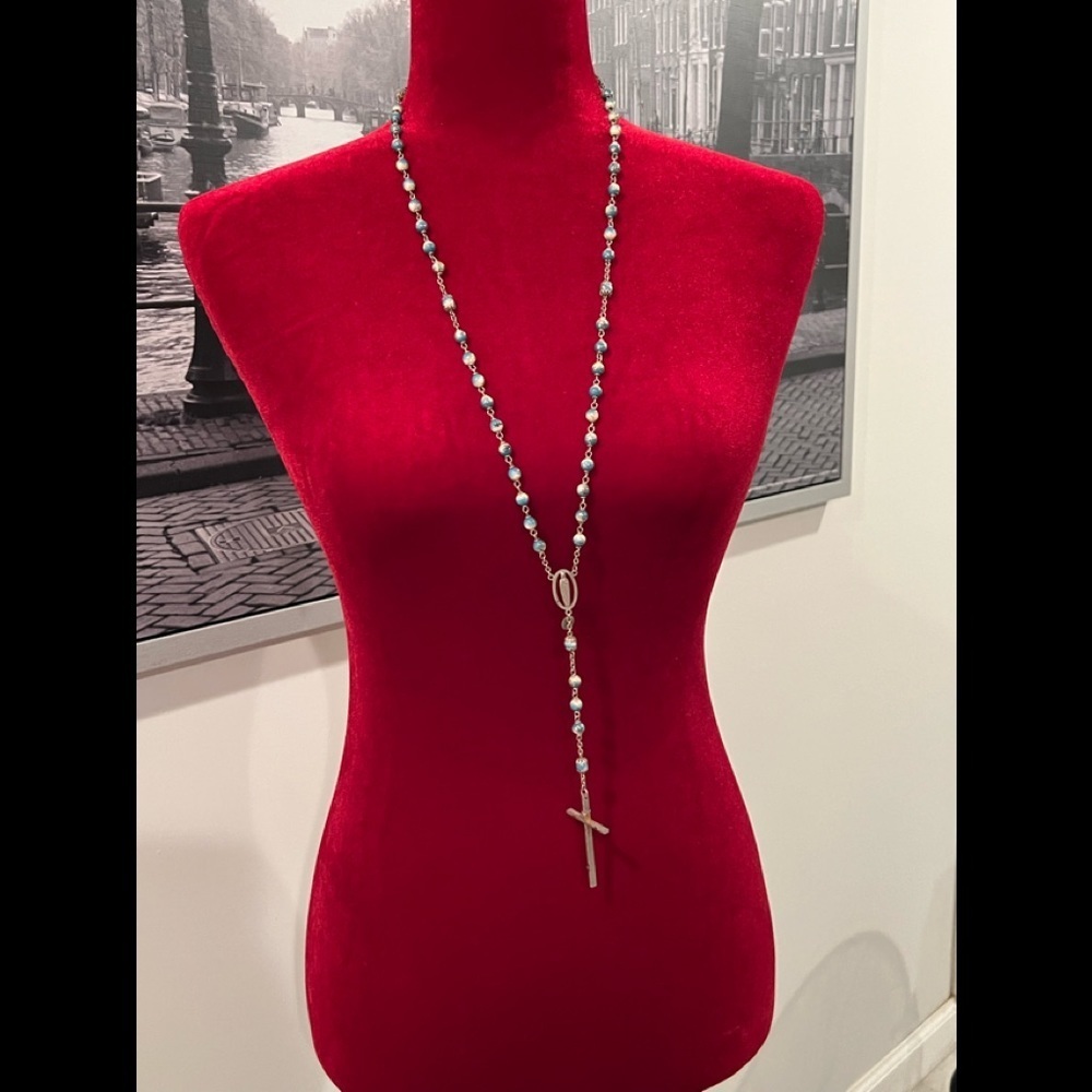 VINTAGE FASHION JEWELRY rosary religious necklace